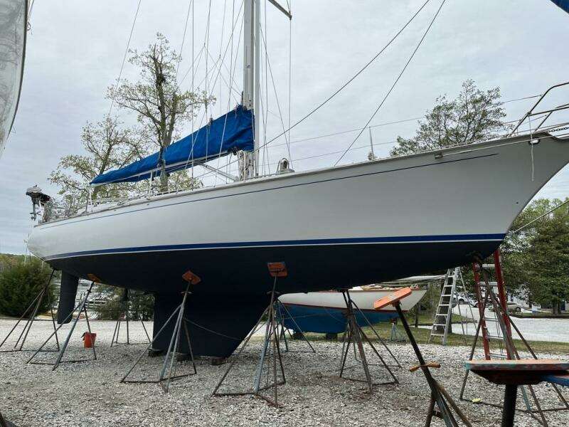 2004 ShearWater 45