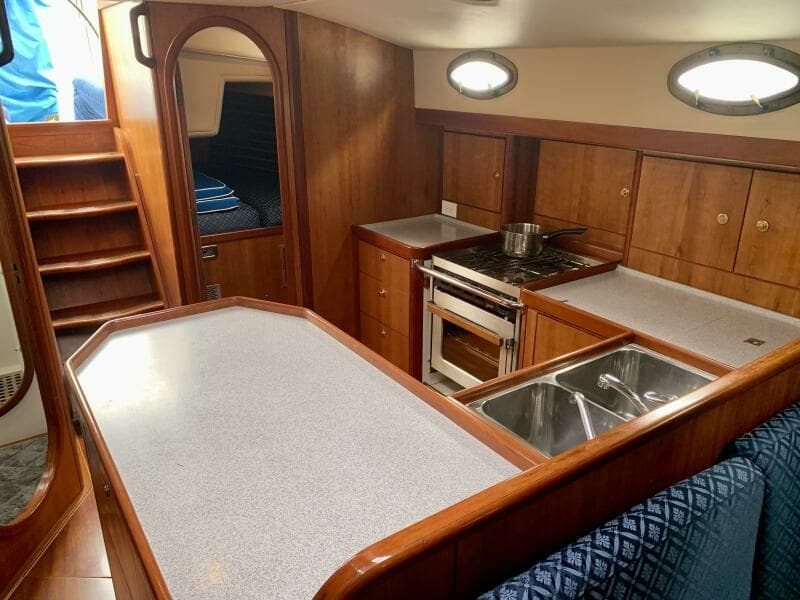 2004 ShearWater 45