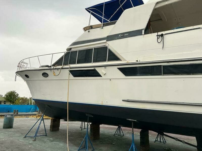 1987 Californian 42 Motor Yacht