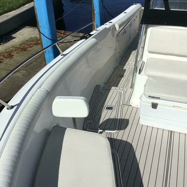 2004 Century 3200 Center Console