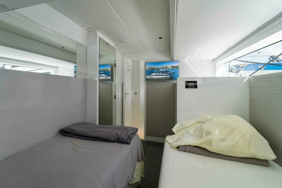 2019 Dutchcraft 56 Open