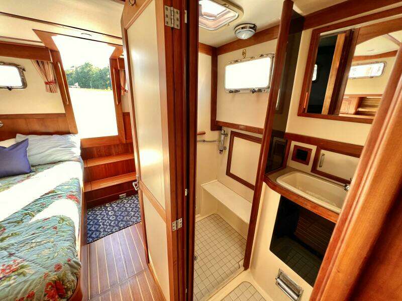 2001 Sabre Sabreline 47