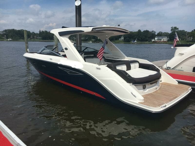 2017 Sea Ray 310 SLX