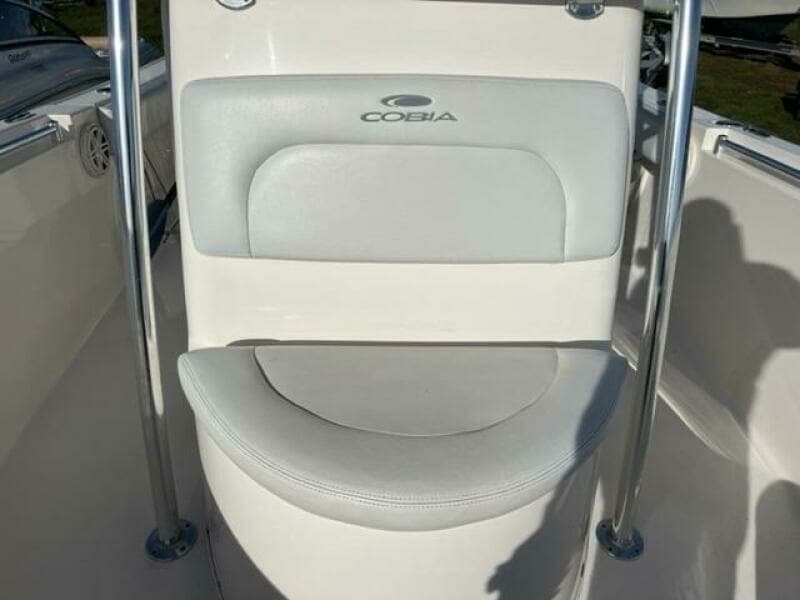 2021 Cobia 237 Center Console