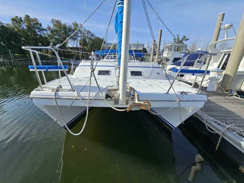 1992 Endeavour Catamaran 30