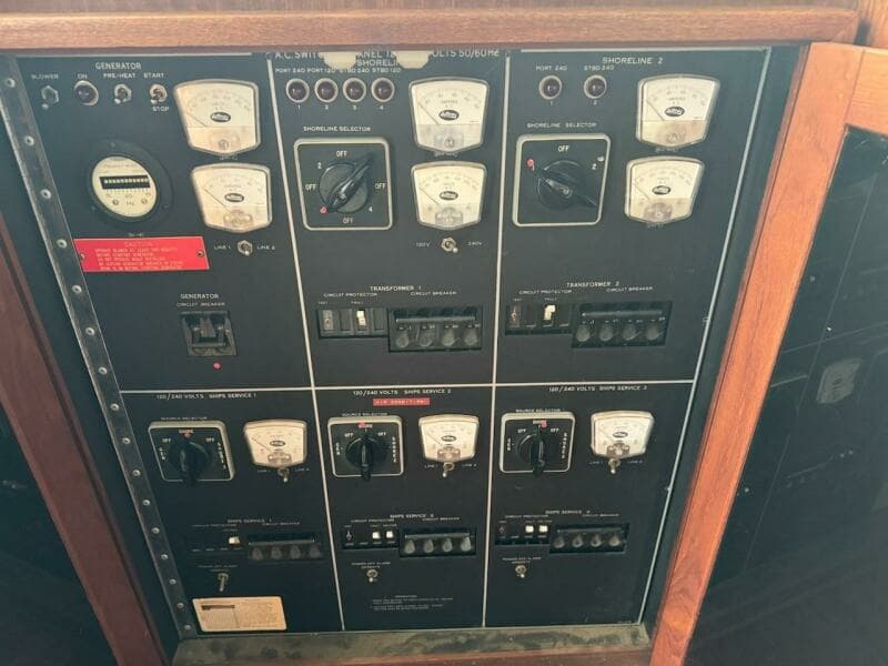 1980 Hatteras 53 Motor Yacht