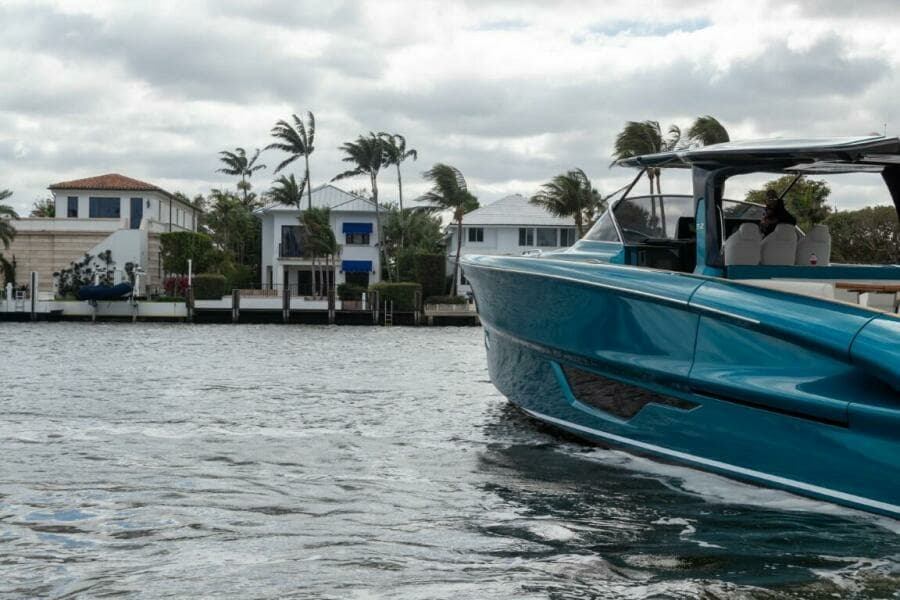 2024 Solaris 52 open