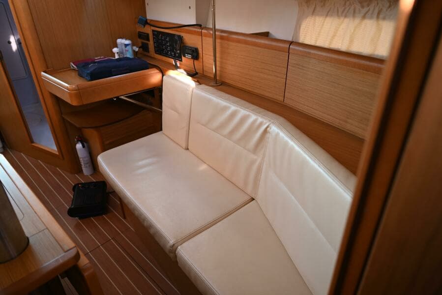 2010 Jeanneau Sun Odyssey 36i