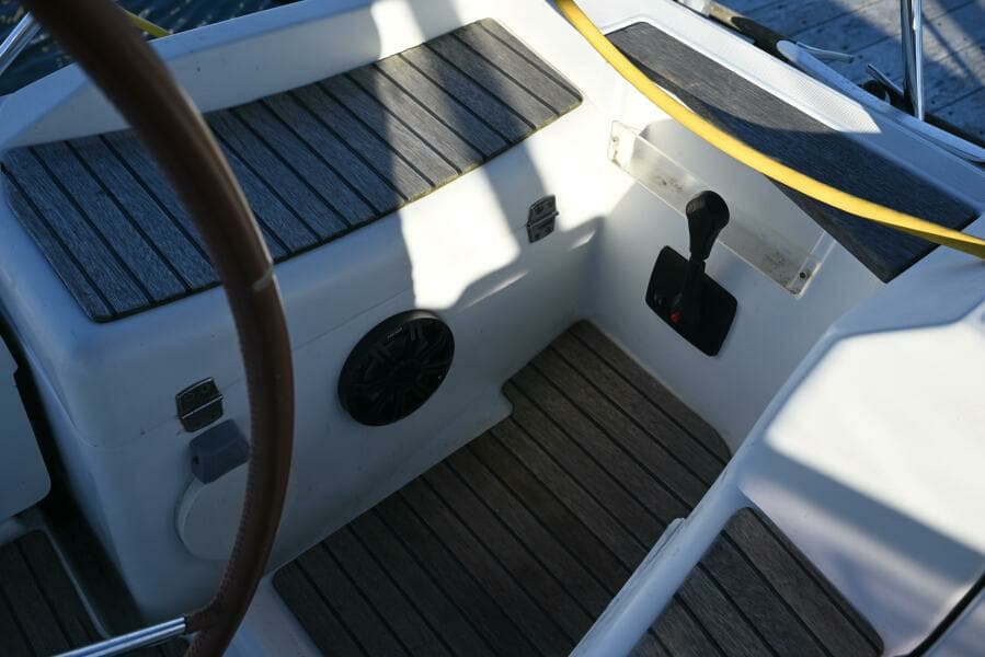 2010 Jeanneau Sun Odyssey 36i