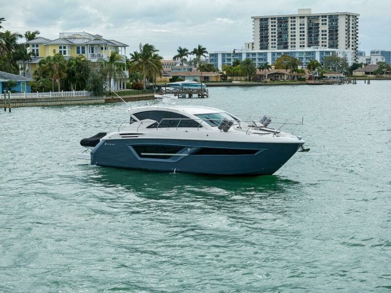 2020 46 Cruisers Cantius - Sweet Caroline - Profile