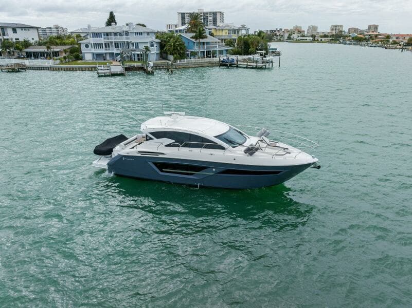 2020 46 Cruisers Cantius - Sweet Caroline - Profile