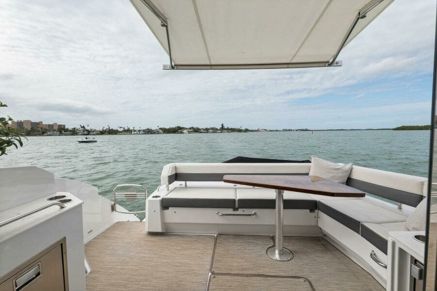 2020 46 Cruisers Cantius - Sweet Caroline - Cockpit 