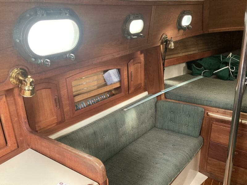 1988 Pacific Seacraft Dana 24