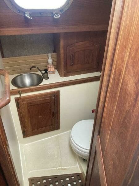 1988 Pacific Seacraft Dana 24