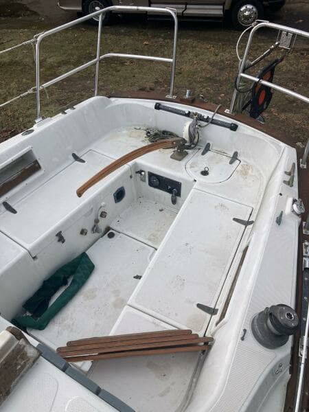 1988 Pacific Seacraft Dana 24