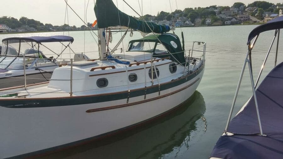 1988 Pacific Seacraft Dana 24