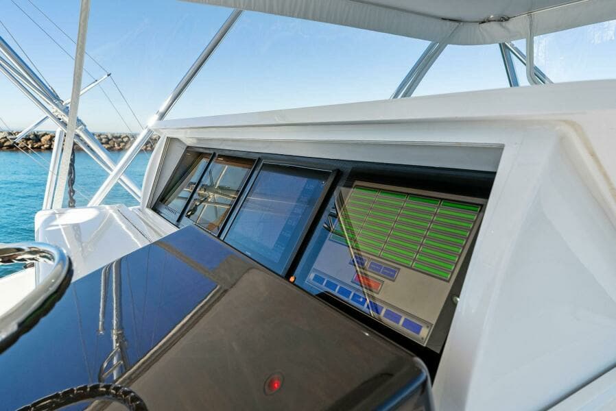 2007 Hatteras 64C - CHUPACBRA