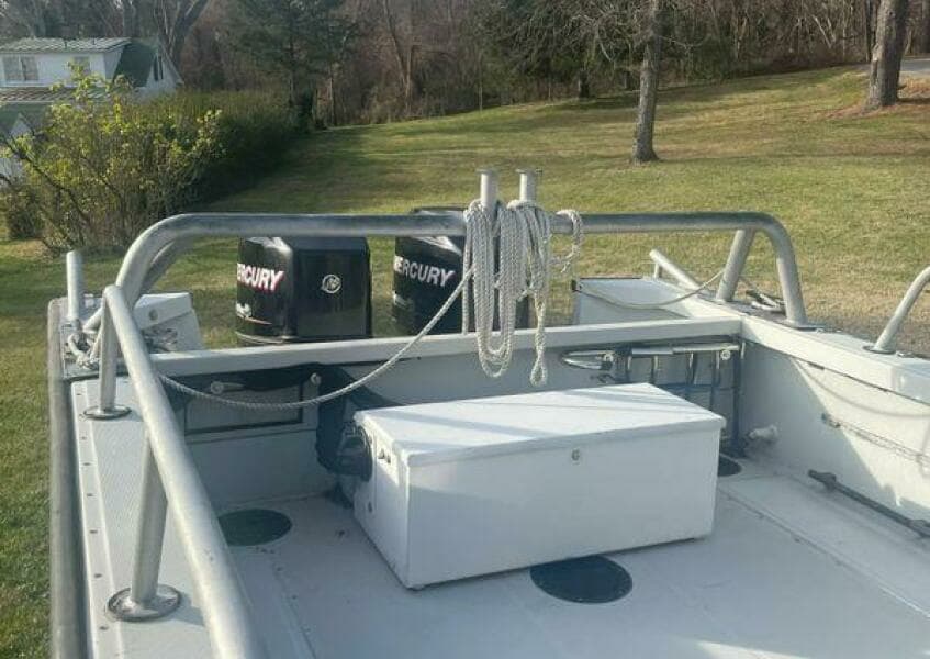 1990 Boston Whaler Frontier