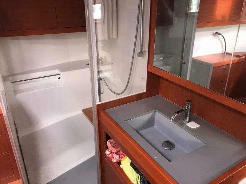 2014 Beneteau Oceanis 48