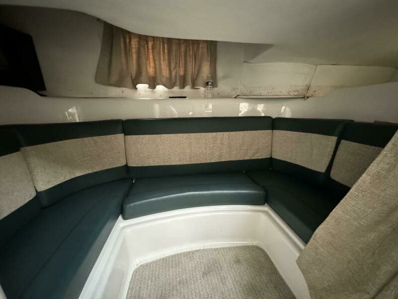 1998 Chris-Craft 320 Express Cruiser