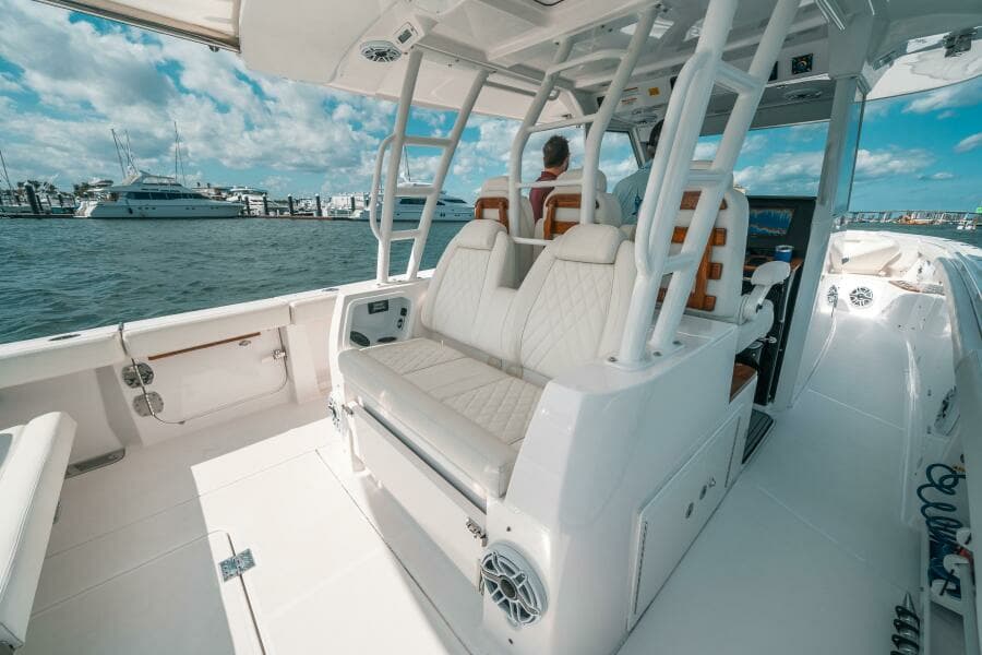 2022 Everglades 395CC