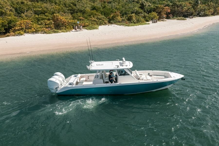 2022 Everglades 395CC