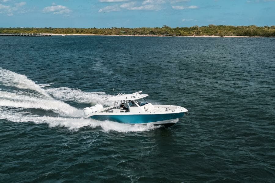 2022 Everglades 395CC