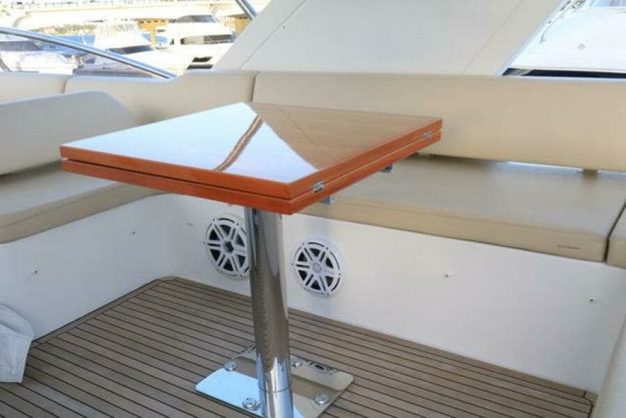 2017 Azimut 60 FLYBRIDGE