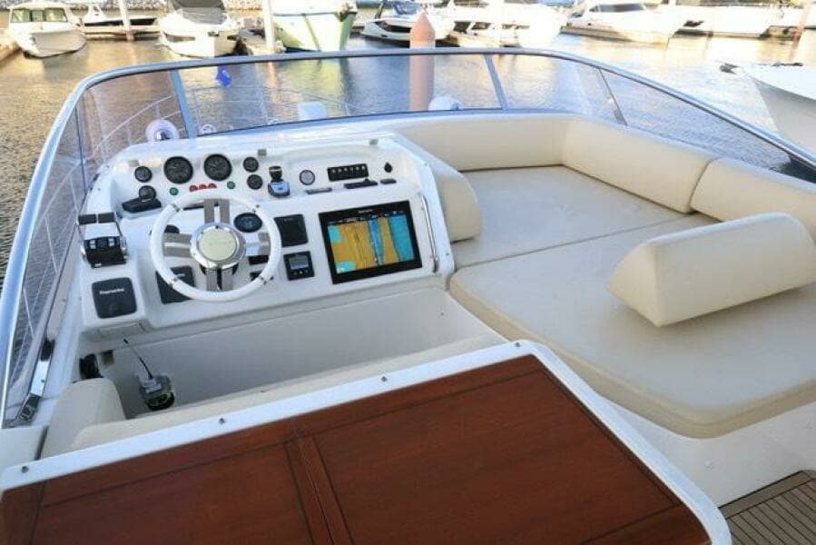 2017 Azimut 60 FLYBRIDGE
