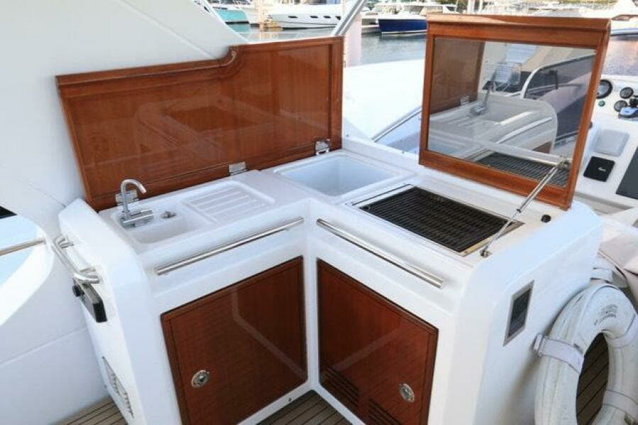 2017 Azimut 60 FLYBRIDGE