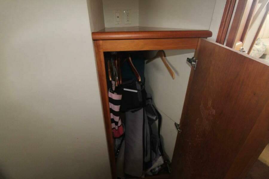 2000 Silverton 392 Aft Cabin