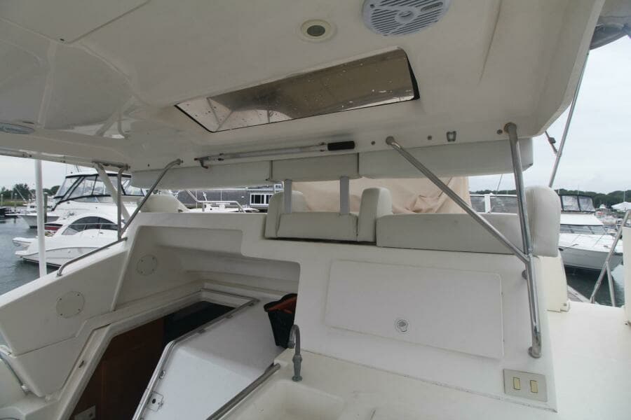 2000 Silverton 392 Aft Cabin