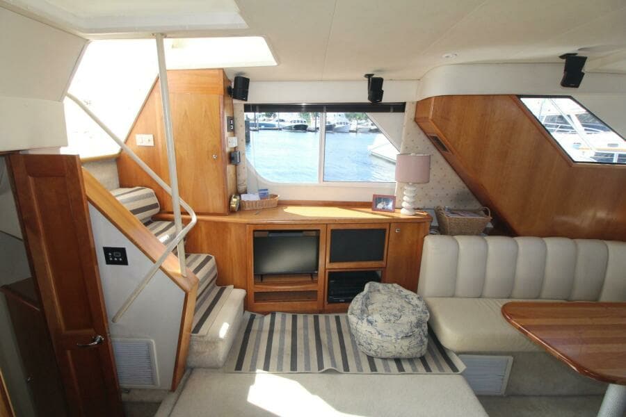 2000 Silverton 392 Aft Cabin