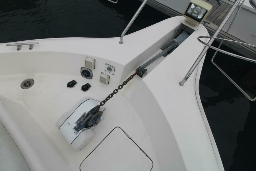 2000 Silverton 392 Aft Cabin