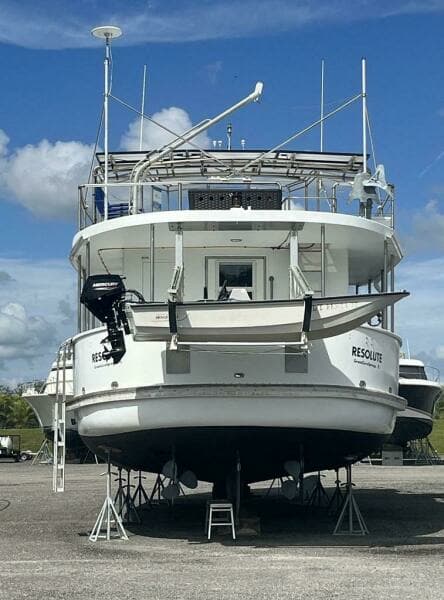 1987 Custom Pilothouse