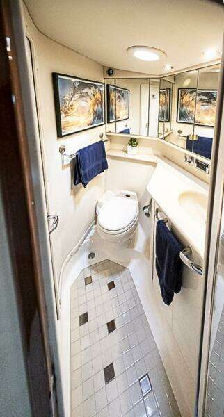 2002 Sea Ray 550 Sundancer