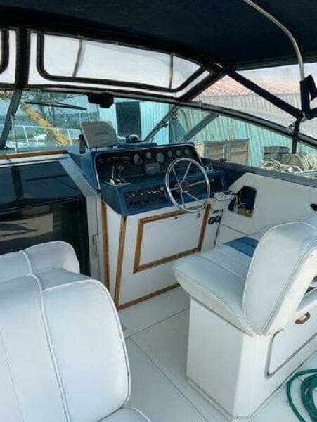 1989 Sea Ray 300 Weekender