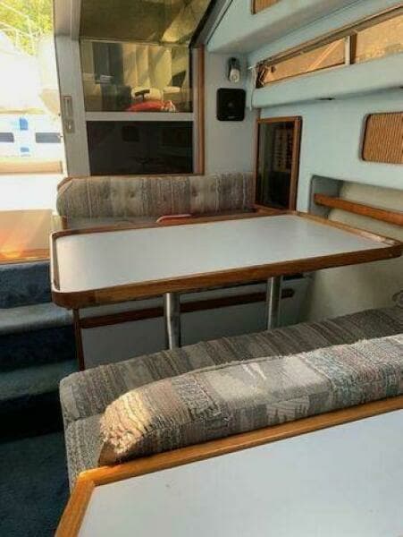 1989 Sea Ray 300 Weekender