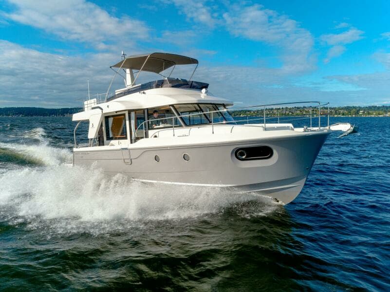 2025 BENETEAU Swift Trawler 41