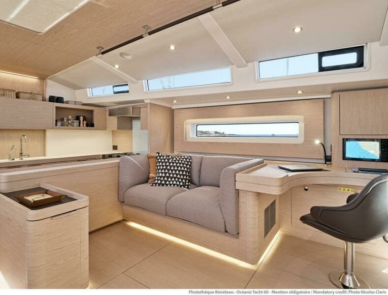 BENETEAU Oceanis Yacht 60