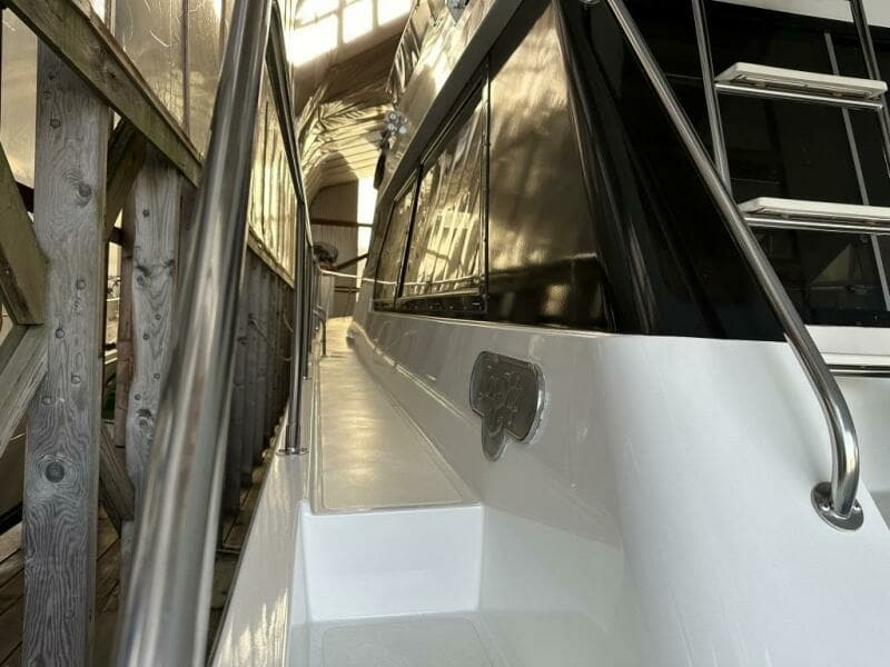 1993 West Bay Pilothouse