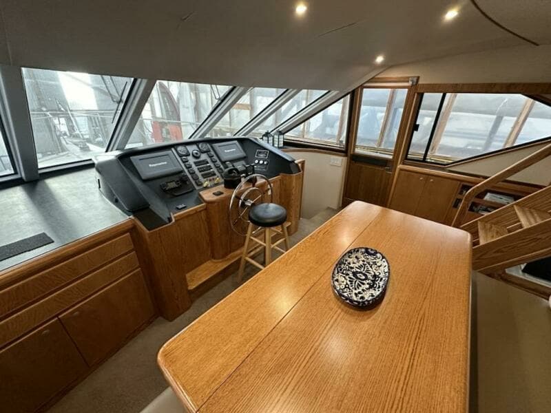 1993 West Bay Pilothouse