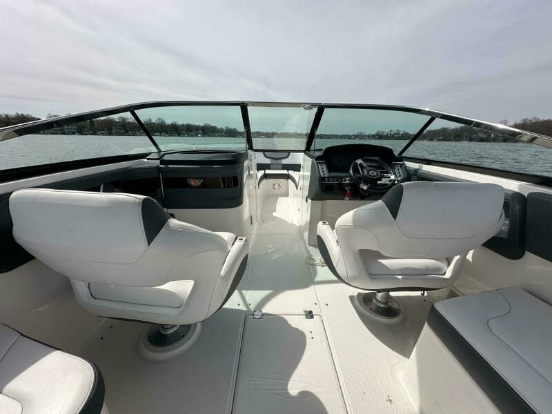 2019 Chaparral 297 SSX