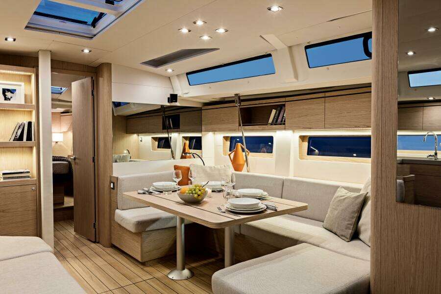 BENETEAU Oceanis 51.1