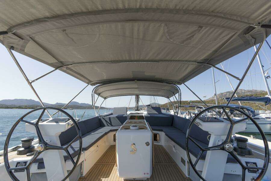BENETEAU Oceanis 51.1