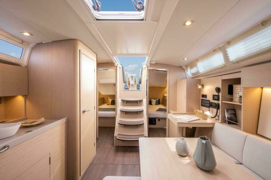 2026 Beneteau Oceanis 37.1