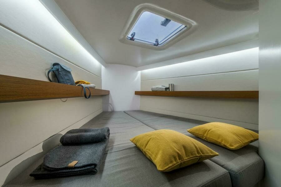 2026 Beneteau First 36