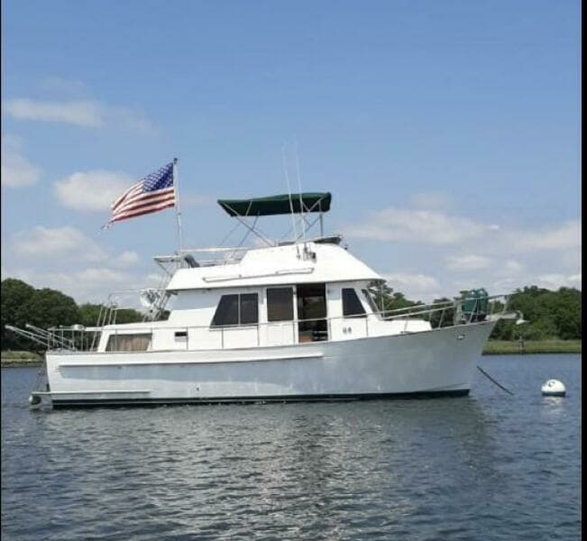 1987 Marine Trader Double Cabin Trawler