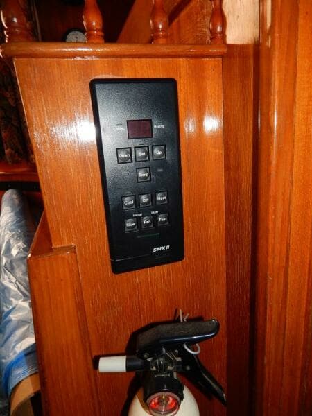1987 Marine Trader Double Cabin Trawler