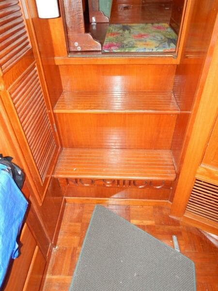 1987 Marine Trader Double Cabin Trawler